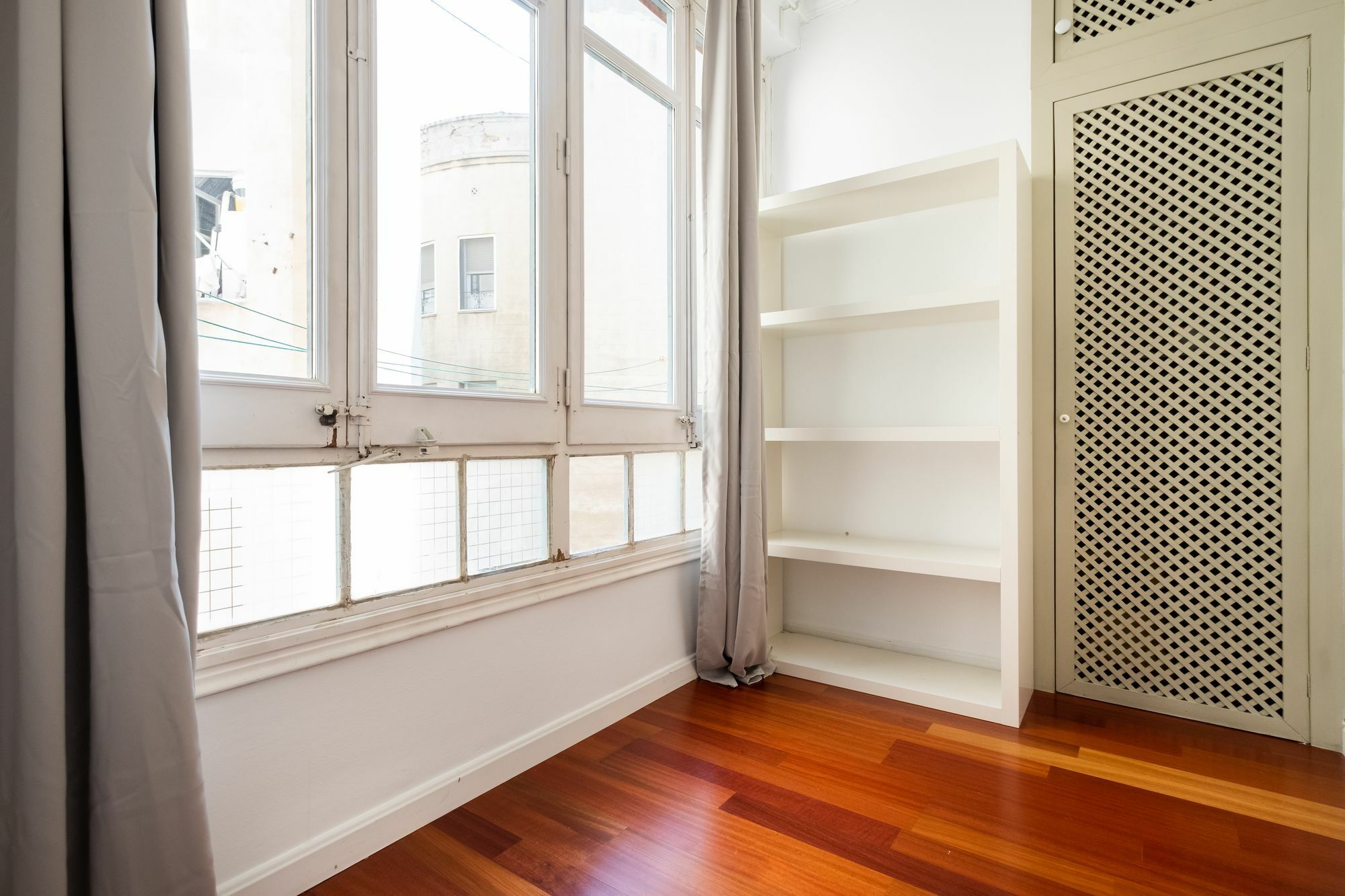 Appartement Stunning 4br In Sagrada Familia